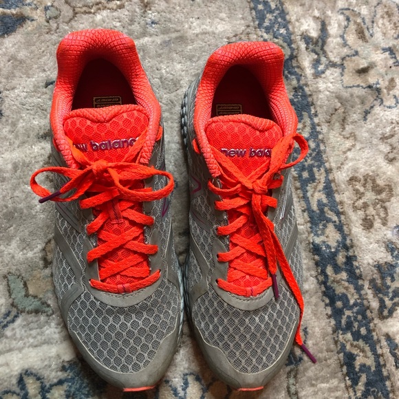 New balance running shoes - Picture 2 of 4